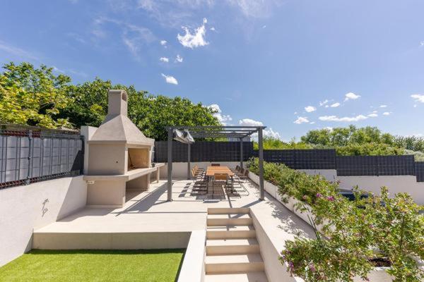 Kaštel Stari Luxury Villa My Wish With Pool מראה חיצוני תמונה